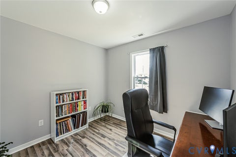 Tiny photo for 407 N 5th Avenue, Hopewell, VA 23860 (MLS # 2624259)