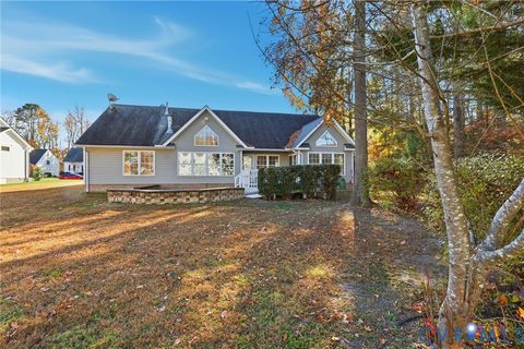 Tiny photo for 102 Creek Point Court, Colonial Heights, VA 23834 (MLS # 2531800)