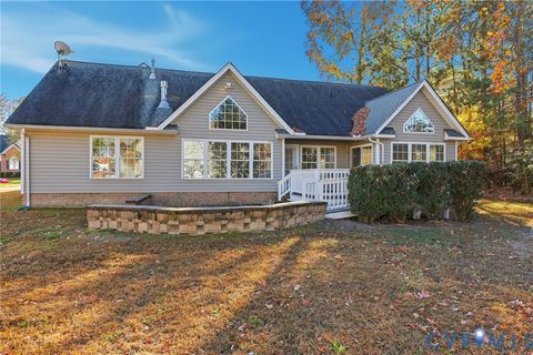 Tiny photo for 102 Creek Point Court, Colonial Heights, VA 23834 (MLS # 2531800)
