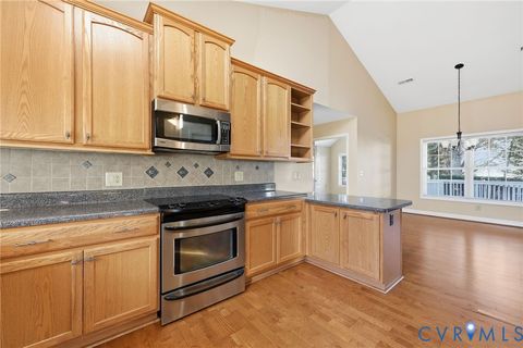 Tiny photo for 102 Creek Point Court, Colonial Heights, VA 23834 (MLS # 2531800)