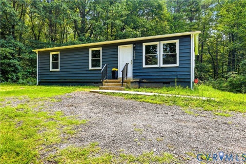 Tiny photo for 18605 Bishop Street, Dinwiddie, VA 23841 (MLS # 2618273)