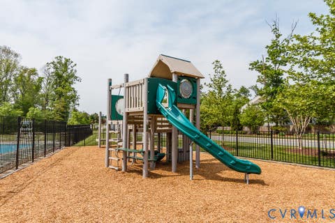 Tiny photo for 8165 Belton Circle, Mechanicsville, VA 23116 (MLS # 2622409)