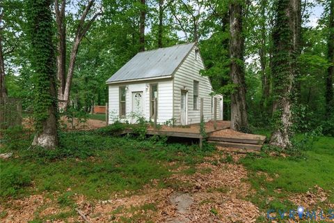 Tiny photo for 2520 Gwynn Avenue, Chesterfield, VA 23237 (MLS # 2610821)