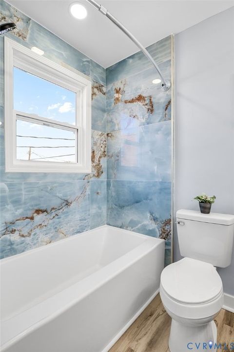 Tiny photo for 2712 Parkwood Avenue, Richmond, VA 23220 (MLS # 2529108)