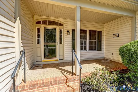 Tiny photo for 630 Krim Point Loop, Midlothian, VA 23114 (MLS # 2612058)