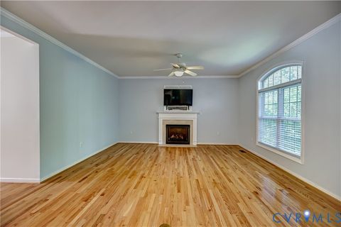 Tiny photo for 630 Krim Point Loop, Midlothian, VA 23114 (MLS # 2612058)