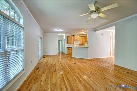 Tiny photo for 630 Krim Point Loop, Midlothian, VA 23114 (MLS # 2612058)