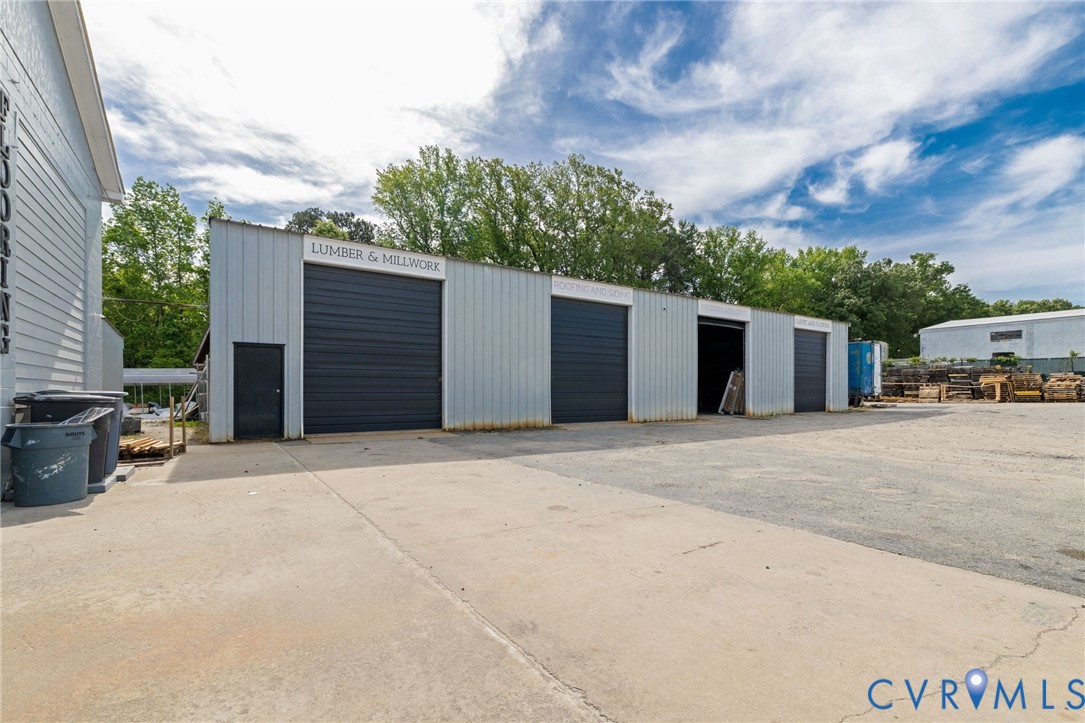 728 N Main Street