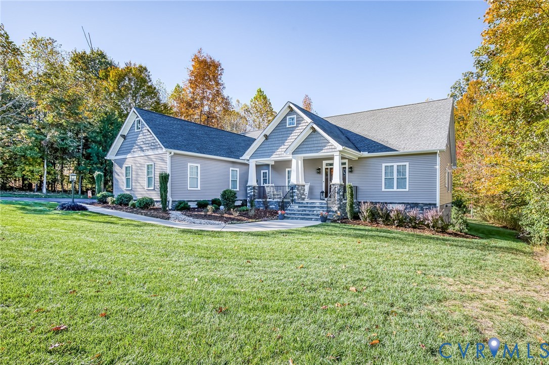 8113 Lake Margaret Terrace