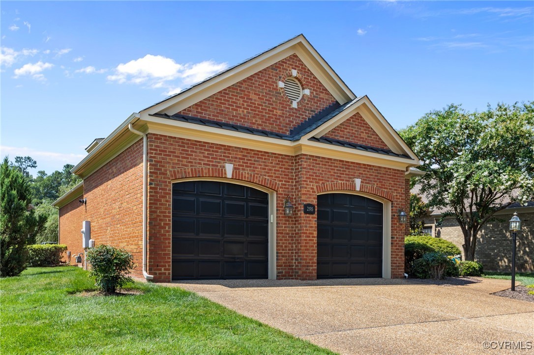 2195 Founders View Lane