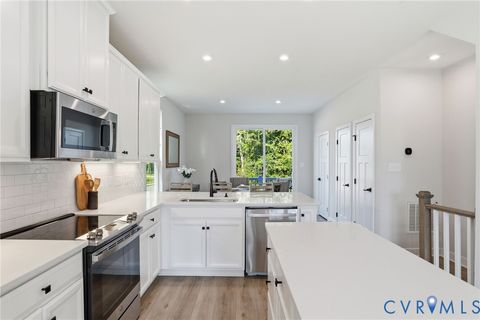 Tiny photo for 1231 Ewing Park Loop, Midlothian, VA 23113 (MLS # 2616863)