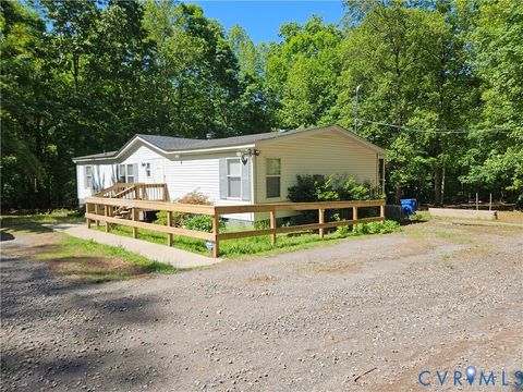 Photo of 981 Scotts Bottom Road, Dillwyn, VA 23936 (MLS # 2612739)