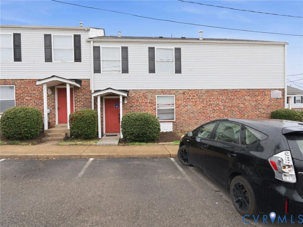 3518 E Richmond Road Unit U12