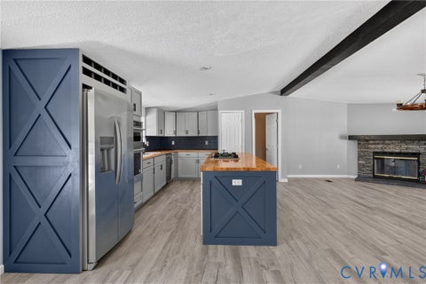 Tiny photo for 8211 Brills Road, Dinwiddie, VA 23872 (MLS # 2627379)