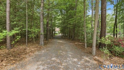 Tiny photo for 8407 Knollwood Court, Mechanicsville, VA 23116 (MLS # 2610441)