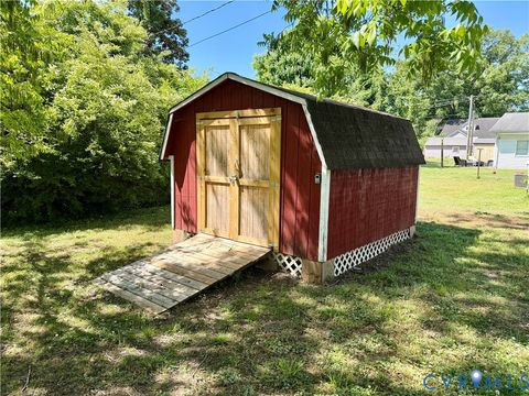 Tiny photo for 1619 F Street, West Point, VA 23181 (MLS # 2611585)