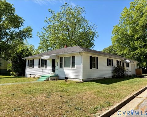 Photo of 1619 F Street, West Point, VA 23181 (MLS # 2611585)