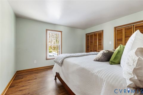 Tiny photo for 5606 Southern Pine Drive, Richmond, VA 23225 (MLS # 2602613)