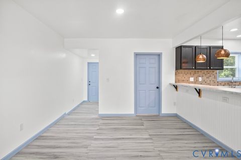 Tiny photo for 522 S Jefferson Street, Petersburg, VA 23803 (MLS # 2601817)