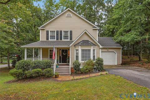 Photo of 5811 Ridge Point Road, Midlothian, VA 23112 (MLS # 2619189)
