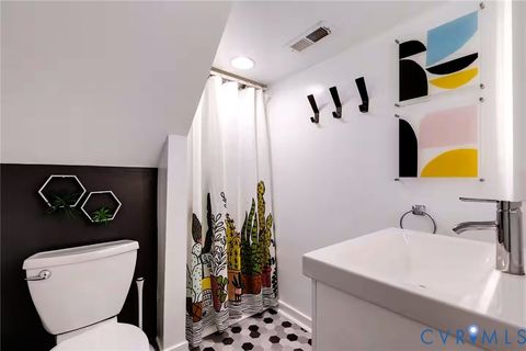 Tiny photo for 200 S Mulberry Street, Richmond, VA 23220 (MLS # 2611990)