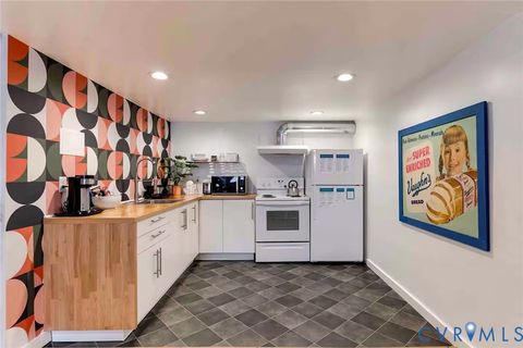 Tiny photo for 200 S Mulberry Street, Richmond, VA 23220 (MLS # 2611990)