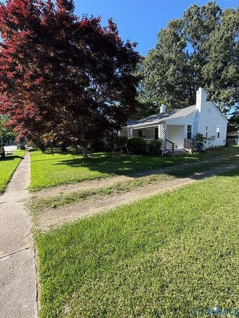 Photo of 140 Chancellor Road, Hampton, VA 23661 (MLS # 2615315)