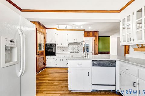 Tiny photo for 912 Forestview Drive, Colonial Heights, VA 23834 (MLS # 2533560)