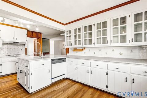 Tiny photo for 912 Forestview Drive, Colonial Heights, VA 23834 (MLS # 2533560)