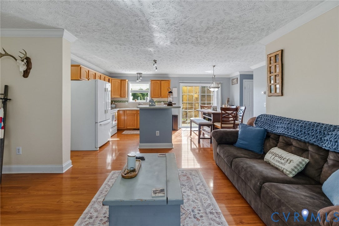 10910 Courthouse Road