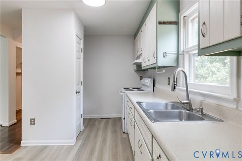 Tiny photo for 8512 Boones Trail Road, Chesterfield, VA 23832 (MLS # 2617228)