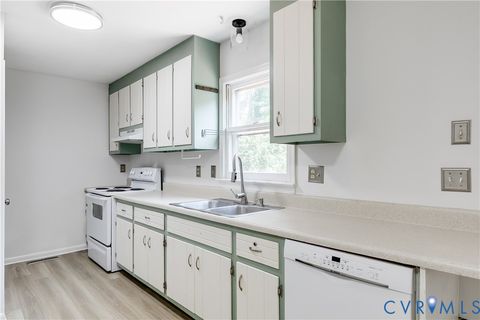 Tiny photo for 8512 Boones Trail Road, Chesterfield, VA 23832 (MLS # 2617228)