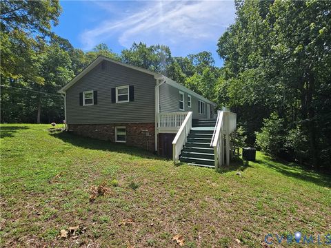 Tiny photo for 14600 Ramblewood Drive, Chester, VA 23836 (MLS # 2617186)