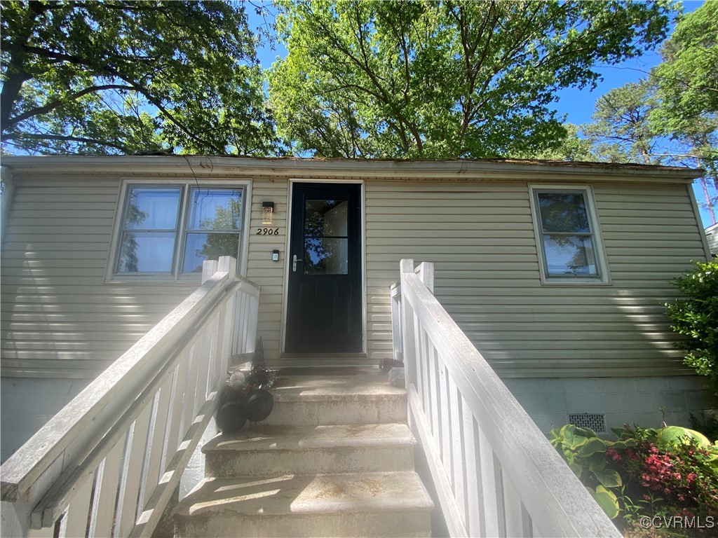 2906 & 2910 tipton Street