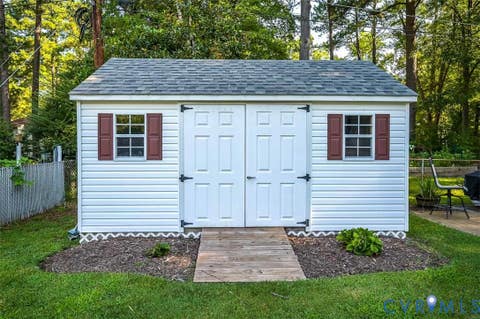 Tiny photo for 5606 Linda Road, Sandston, VA 23150 (MLS # 2622704)