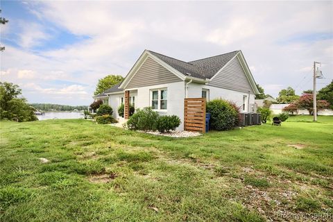 A home in Mathews