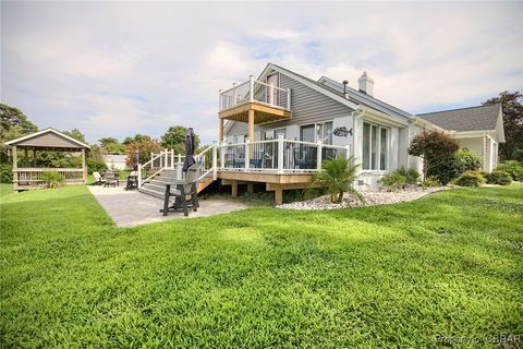 A home in Mathews