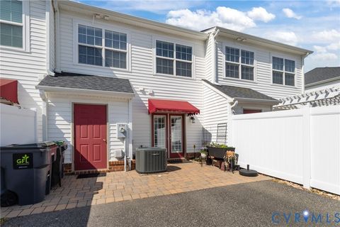 Tiny photo for 8104 Stony River Place, Mechanicsville, VA 23111 (MLS # 2606244)