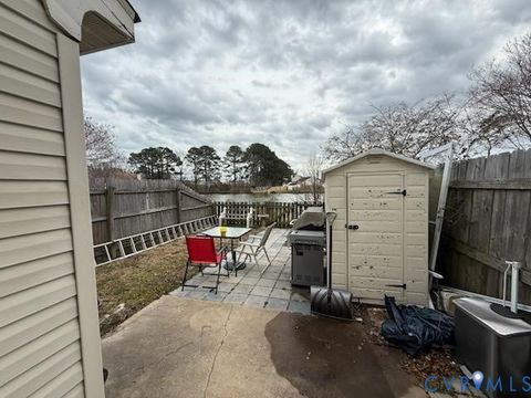 Tiny photo for 717 Goodard Drive, Virginia Beach, VA 23454 (MLS # 2604104)