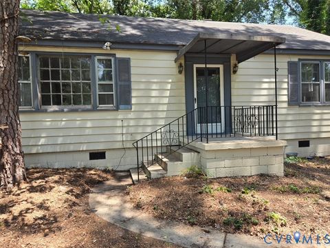 Tiny photo for 2109 Jackson Court, Petersburg, VA 23805 (MLS # 2618584)