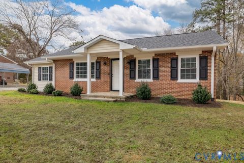 Photo of 612 S Main Street, Lawrenceville, VA 23868 (MLS # 2609113)