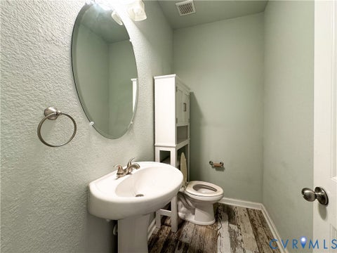Tiny photo for 918 Hillside Avenue, Norfolk, VA 23503 (MLS # 2627301)