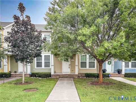 Photo of 918 Hillside Avenue, Norfolk, VA 23503 (MLS # 2627301)
