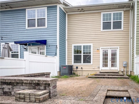 Tiny photo for 918 Hillside Avenue, Norfolk, VA 23503 (MLS # 2627301)