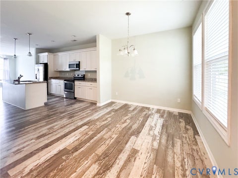 Tiny photo for 918 Hillside Avenue, Norfolk, VA 23503 (MLS # 2627301)