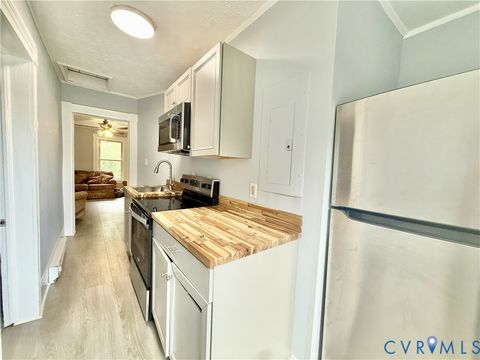 Tiny photo for 419 Park Avenue, Farmville, VA 23901 (MLS # 2614252)