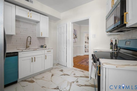 Tiny photo for 3510 Hanover Avenue, Richmond, VA 23221 (MLS # 2622947)