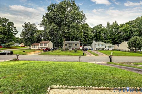 Tiny photo for 5245 Appleleaf Court, Richmond, VA 23234 (MLS # 2620040)