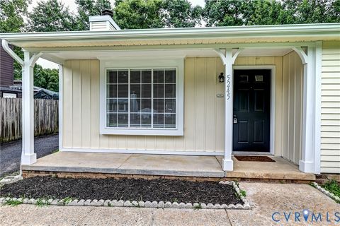 Tiny photo for 5245 Appleleaf Court, Richmond, VA 23234 (MLS # 2620040)