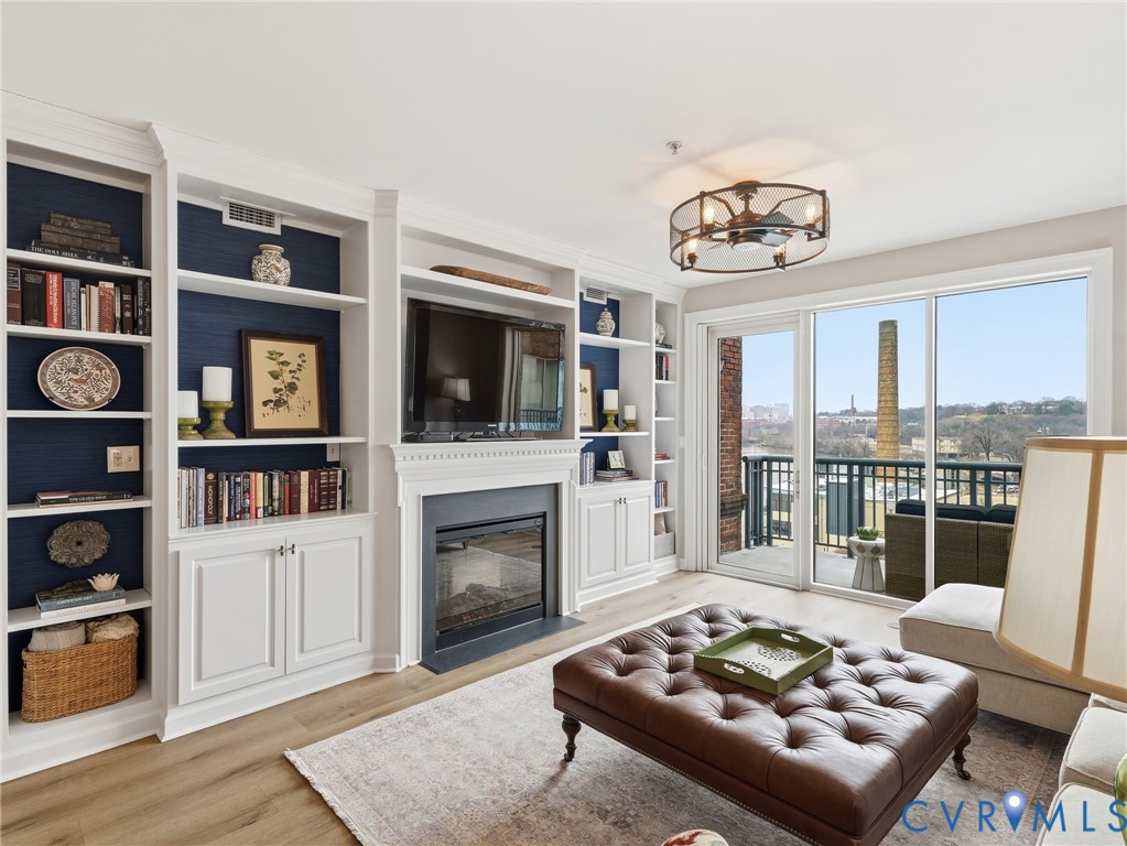 4820 Old Main Street 608